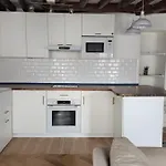 Elegant Haussmann Apartment 50M G Lafayette