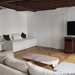Elegant Haussmann Apartment 50M G Lafayette